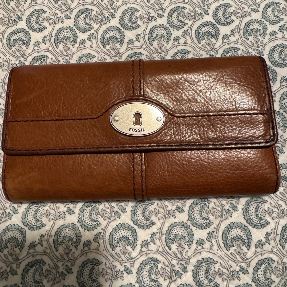 Fossil wallet